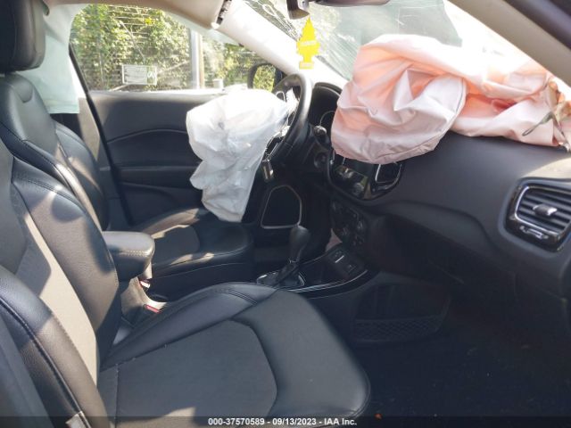 3C4NJCBB3KT782397 Jeep Compass Altitude