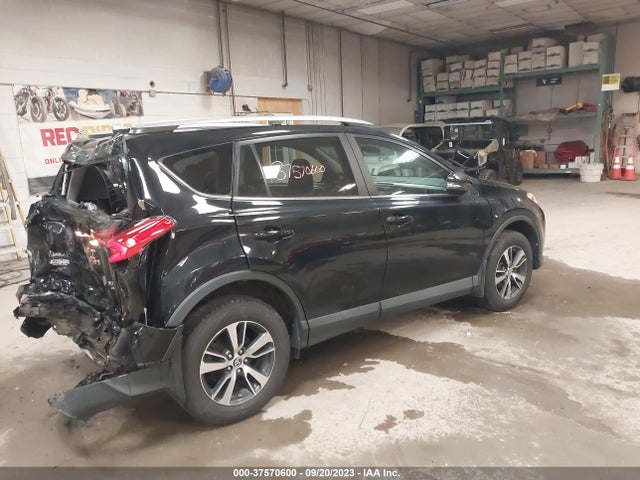 Toyota Rav4 Xle 2017 2T3RFREV9HW641122 Image 4