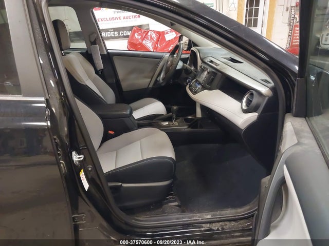 Toyota Rav4 Xle 2017 2T3RFREV9HW641122 Image 5