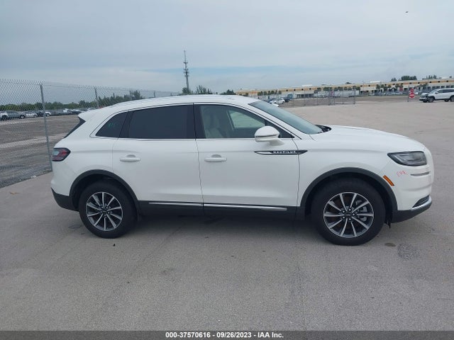 Lincoln Nautilus Standard 2021 2LMPJ6J92MBL11557 Image 13