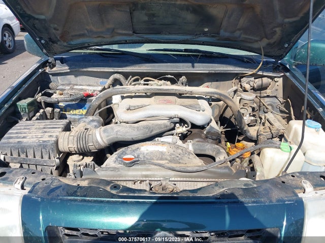 2000 SUZUKI GRAND VITARA JLX/JLX+/LIMITED VIN: JS3TD62V8Y4111592
