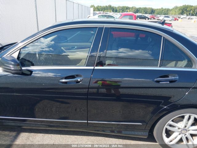 WDDGF4HBXEA945877 Mercedes-Benz C 250 Sport/luxury