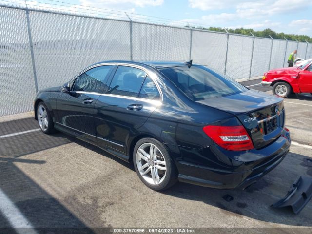 WDDGF4HBXEA945877 Mercedes-Benz C 250 Sport/luxury