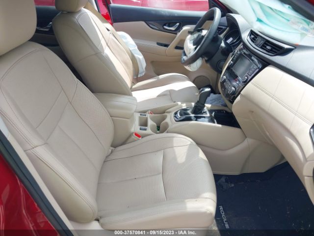 5N1AT2MT5KC708057 Nissan Rogue Sl