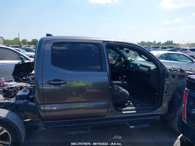 2016 Toyota Tacoma Trd Sport მანქანა იყიდება აუქციონზე, vin: 5TFAZ5CN9GX021011, აუქციონის ნომერი: 37570876