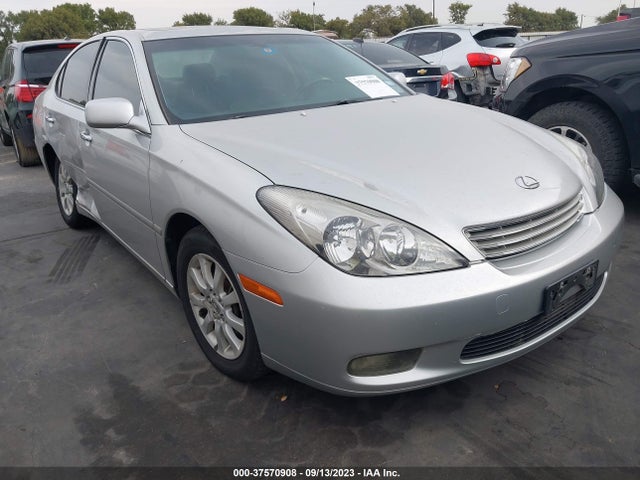2002 LEXUS ES 300 VIN: JTHBF30G720083160