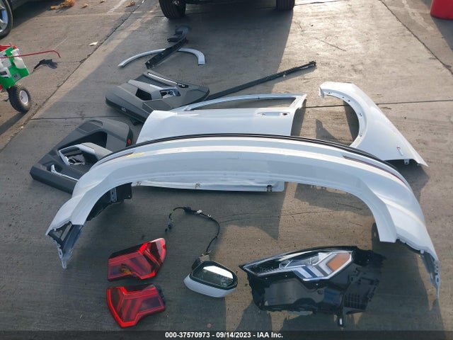 WA1DECF37P1078943 Audi Q3 S Line Premium