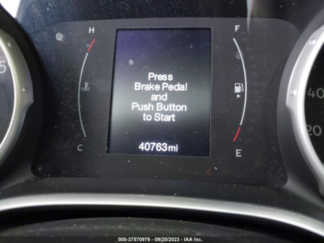 3C4NJCBB9KT749307 Jeep Compass Altitude