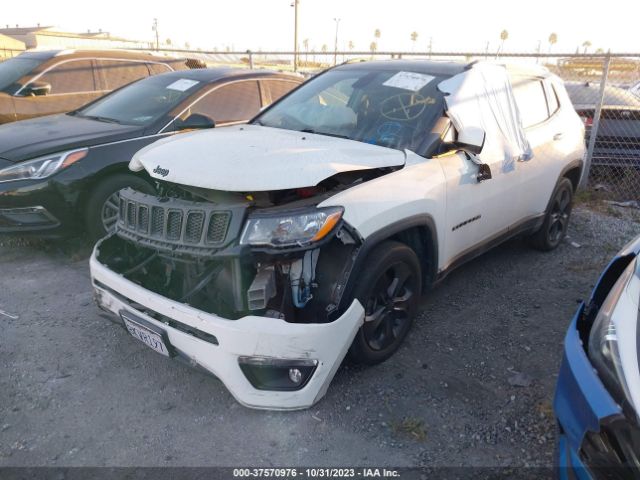 3C4NJCBB9KT749307 Jeep Compass Altitude