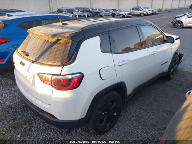 3C4NJCBB9KT749307 Jeep Compass Altitude