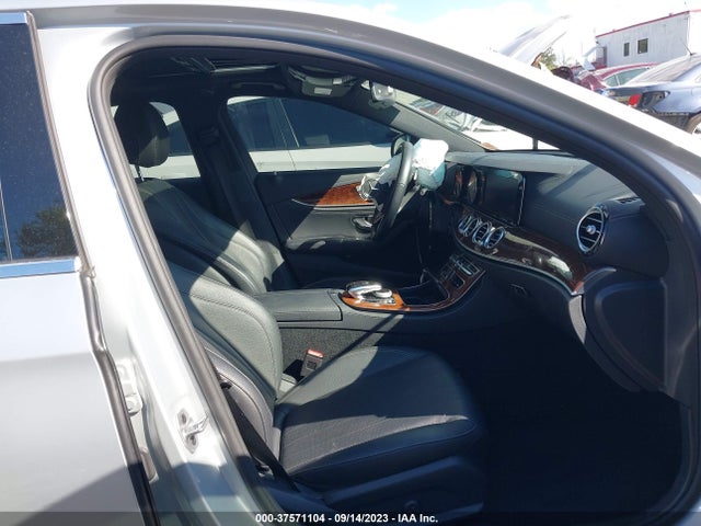 2019 MERCEDES-BENZ E-CLASS E 300 VIN: WDDZF4KB7KA562668