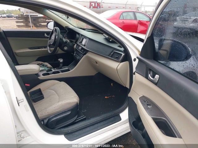 2016 KIA OPTIMA LX VIN: KNAGT4L34G5102995