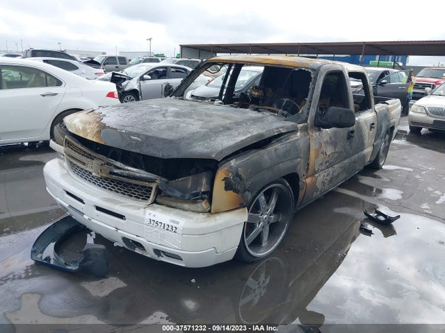 2006 CHEVROLET SILVERADO 1500 LS VIN: 2GCEC13V161195159