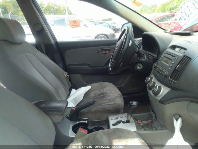 2008 HYUNDAI ELANTRA GLS/SE VIN: KMHDU46D38U480560