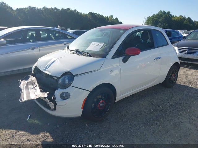 2015 FIAT 500 3C3CFFAR0FT612582 Photo 1