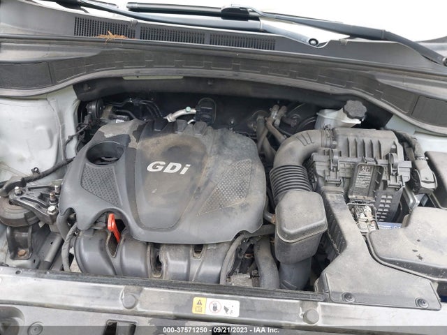 2016 HYUNDAI SANTA FE SPORT 2.4L VIN: 5XYZT3LB3GG364544