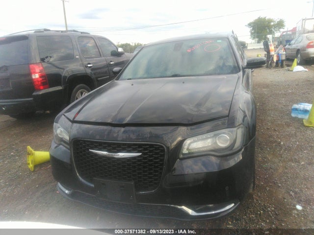2C3CCAGG2FH899501 Chrysler 300 300s