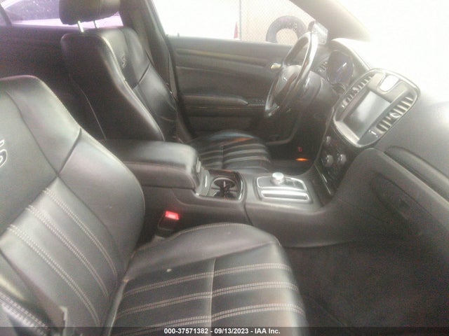 2C3CCAGG2FH899501 Chrysler 300 300s