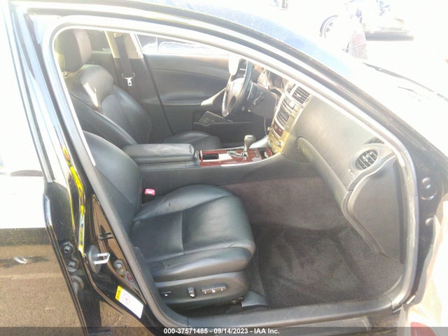 2007 LEXUS IS 350 VIN: JTHBE262675012857