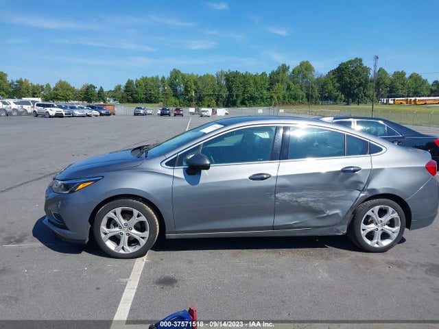 Chevrolet Cruze Premier 2018 1G1BF5SM0J7196348 Image 14