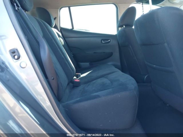 1N4AZ0CP9FC327335 Nissan LEAF SV