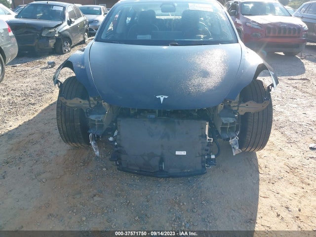 2018 Tesla 3, VIN: 5YJ3E1EA2JF010067