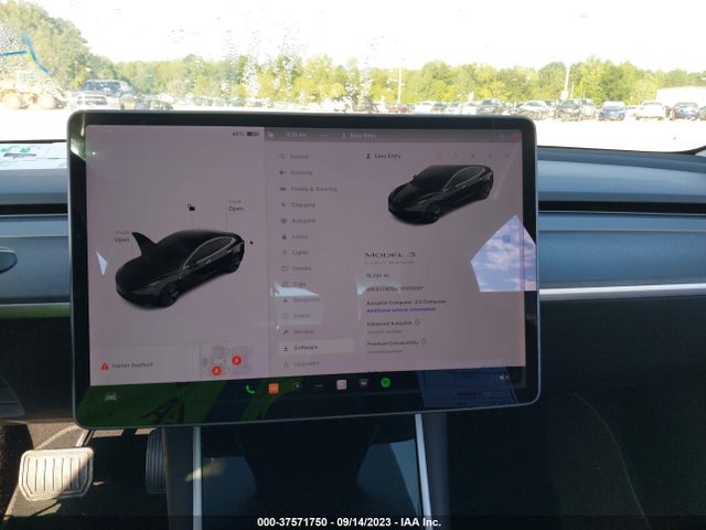 2018 Tesla 3, VIN: 5YJ3E1EA2JF010067