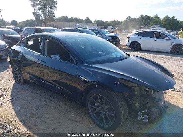 2018 Tesla 3, VIN: 5YJ3E1EA2JF010067