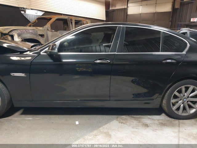 BMW 535i Xdrive 2015 WBA5B3C53FD545715 Image 14