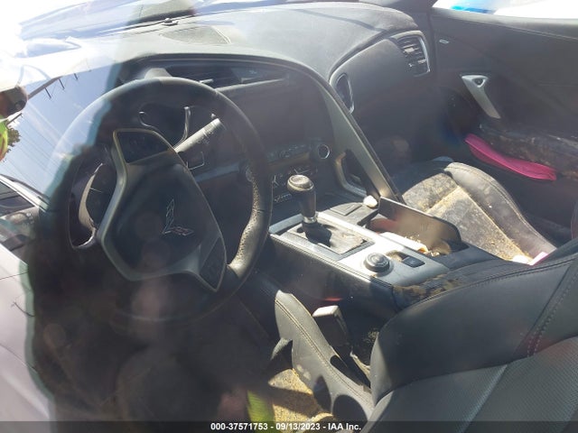 Chevrolet Corvette 3lt 2015 1G1YF2D76F5107305 Image 5