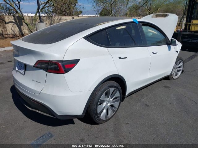 7SAYGDEE2PA137723 Tesla Model Y Long Range