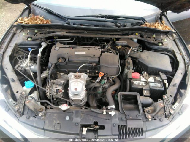1HGCR2F05HA197602 Honda Accord Sedan Ex