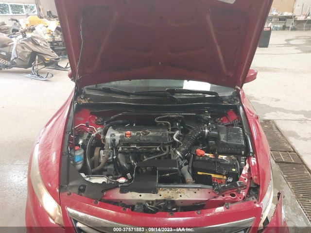 2011 HONDA ACCORD CPE EX-L VIN: 1HGCS1B84BA016071