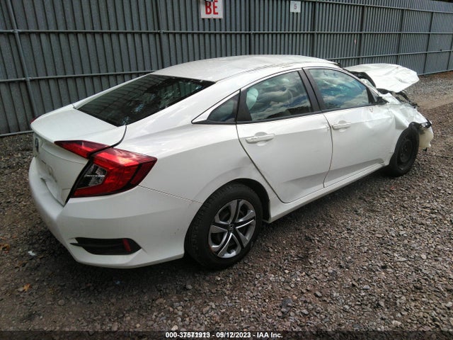 Honda Civic Lx 2018 2HGFC2F5XJH603228 Image 4
