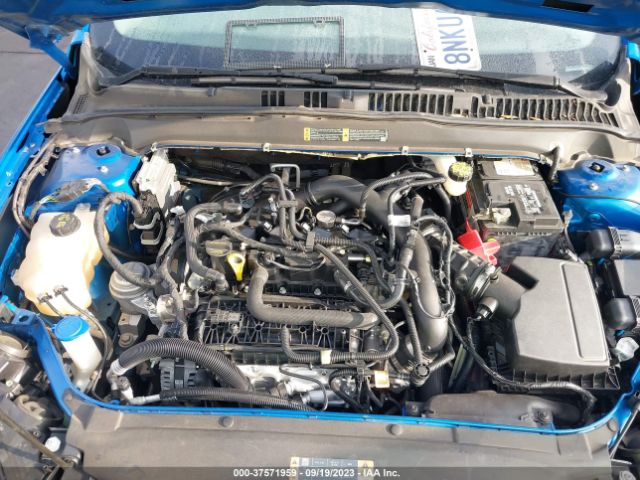 3FA6P0HD8KR173769 Ford FUSION SE