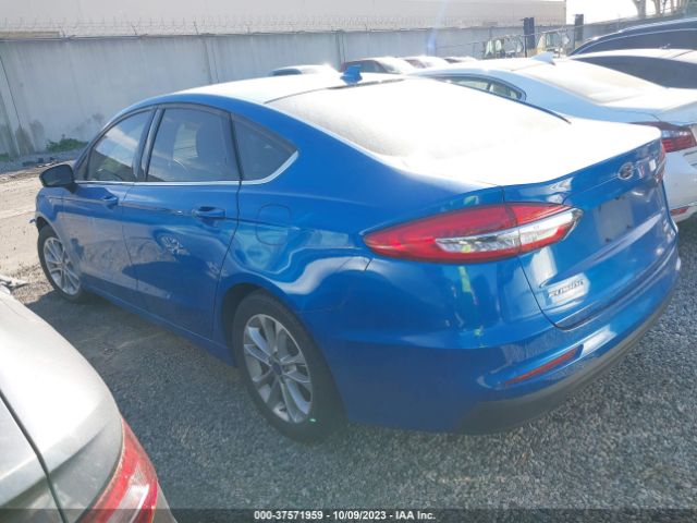 3FA6P0HD8KR173769 Ford FUSION SE