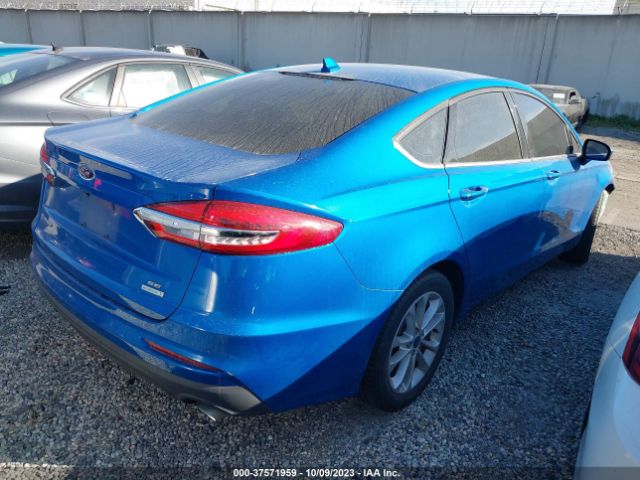 3FA6P0HD8KR173769 Ford FUSION SE