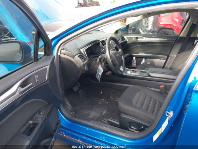 3FA6P0HD8KR173769 Ford FUSION SE