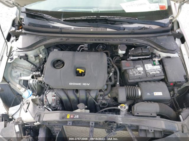 Hyundai Elantra Value Edition 2017 5NPD84LF7HH137579 Image 10