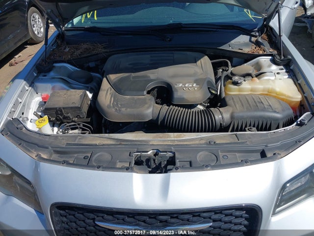 Chrysler 300 Touring 2019 2C3CCAAG8KH601567 Image 10