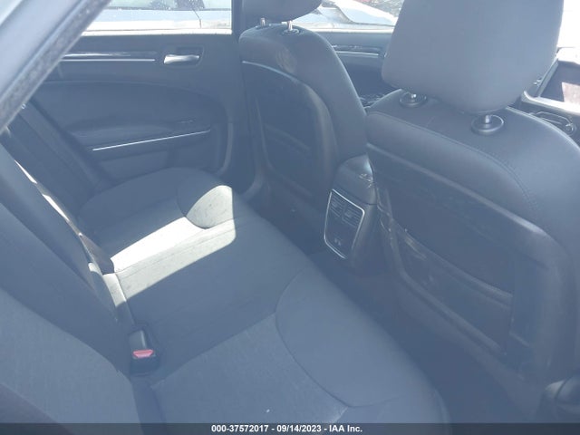 Chrysler 300 Touring 2019 2C3CCAAG8KH601567 Image 8