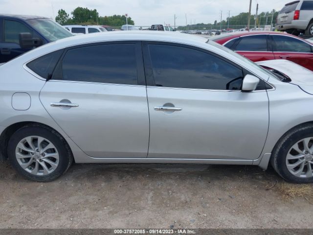3N1AB7AP0JY227685 Nissan SENTRA SV