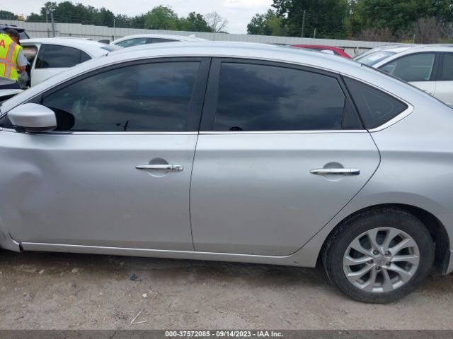 3N1AB7AP0JY227685 Nissan SENTRA SV