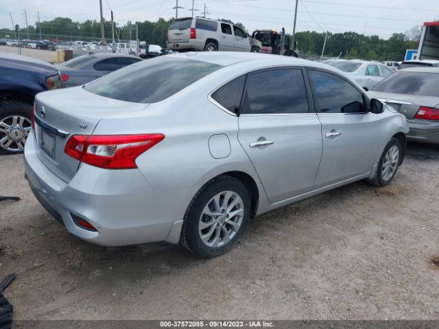 3N1AB7AP0JY227685 Nissan SENTRA SV