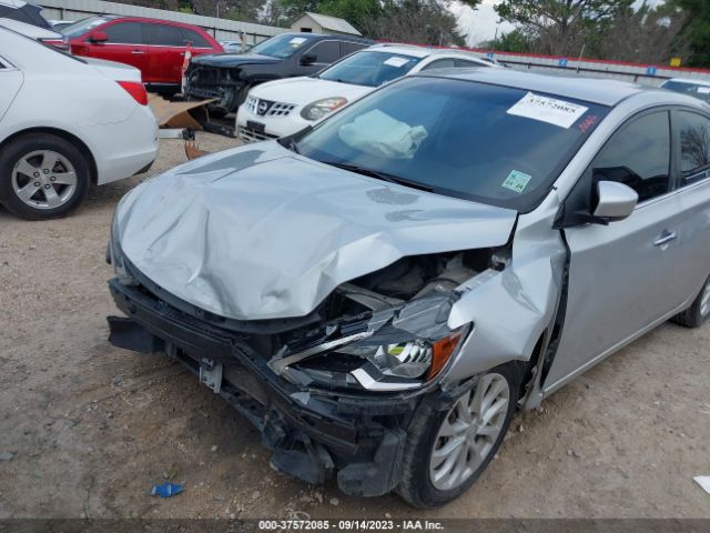 3N1AB7AP0JY227685 Nissan SENTRA SV
