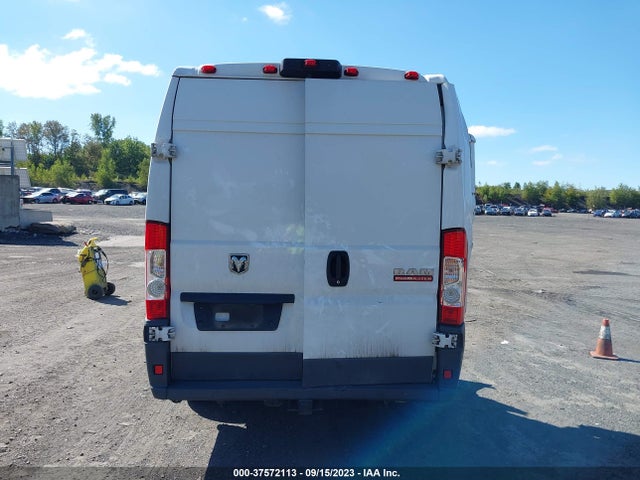 RAM Promaster Cargo Van 2018 3C6URVJG2JE144911 Image 16