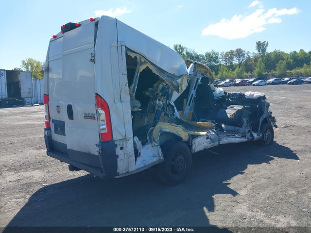 RAM Promaster Cargo Van 2018 3C6URVJG2JE144911 Image 4
