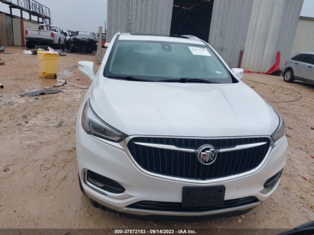 5GAEVBKW7JJ210113 Buick Enclave Premium