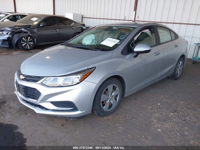Chevrolet CRUZE LS 2018 1G1BC5SM5J7200886 Image 2