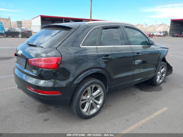 WA1EFCFSXGR024580 Audi Q3 Premium Plus
